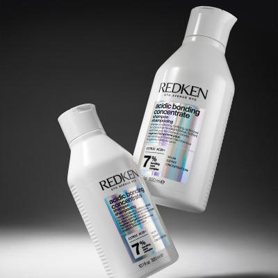 Redken Acidic Bonding Concentrate Šampón pre ženy 500 ml
