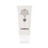Chanel UV Essentiel Complete Protection SPF50 Opaľovací prípravok na tvár 30 ml