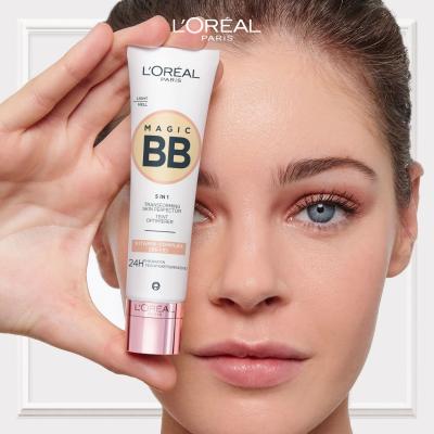 L&#039;Oréal Paris Magic BB 5in1 Transforming Skin Perfector BB krém pre ženy 30 ml Odtieň Light