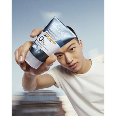 L&#039;Oréal Paris Men Expert Magnesium Defence Face Wash Čistiaci gél pre mužov 100 ml