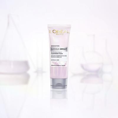 L&#039;Oréal Paris Glycolic-Bright Glowing Daily Cleanser Foam Čistiaca pena pre ženy 100 ml