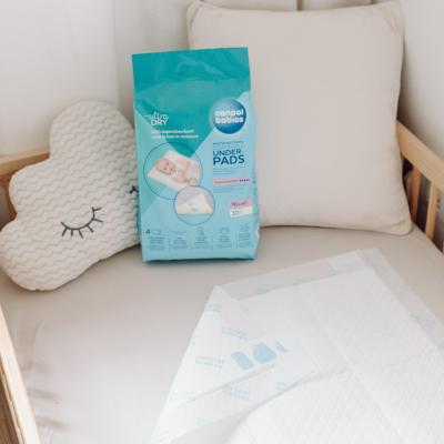 Canpol babies Ultra Dry Multifunctional Disposable Underpads Prebaľovacia podložka pre ženy 10 ks