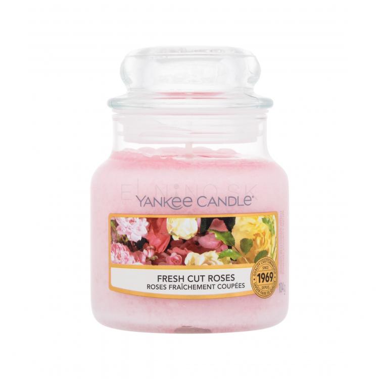 Yankee Candle Fresh Cut Roses Vonná sviečka 104 g
