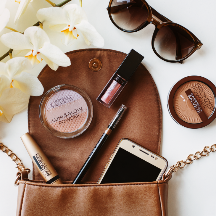 Letná výbava pre bronzovú bohyňu